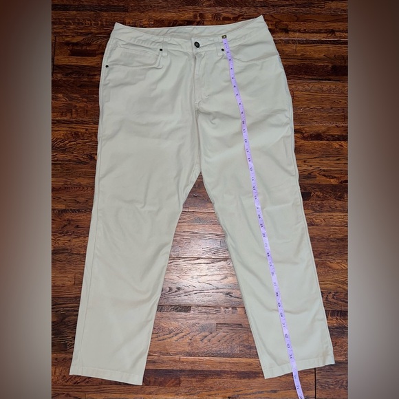 LULULEMON ABC Classic Pant in Silverstone Size 32W and 30L - Picture 8 of 14